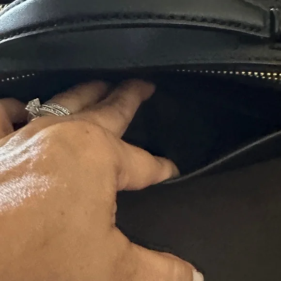 Michael Kors Elegant Black Crossbody Bag - Picture 10 of 13